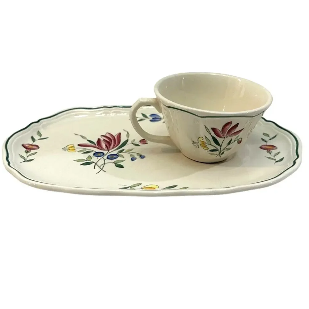 Longchamp France Tulip Peint Main Vintage Sandwich Trays and Cups-Set of 2 - Picture 5 of 9